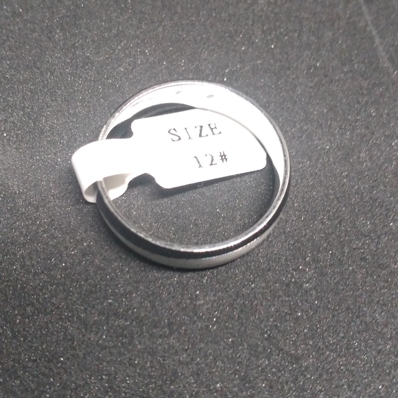 Classy black and stainless steal men's ring - Picture 2 of 3